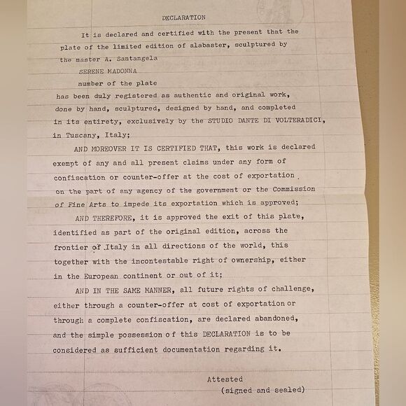 NEW IN BOX: Madonna Serena Volteradici Plate 1979 - Woman Holding a Child - 3D - Picture 3 of 7